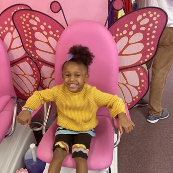 Ladybugs Kids Spa - Pedi station - Party & Event Planning Near Me - Crofton, Maryland