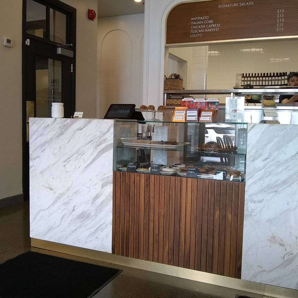 Lollo Salads & Coffee - Inside the restaurant - Salad Near Me - Ottawa, Ontario
