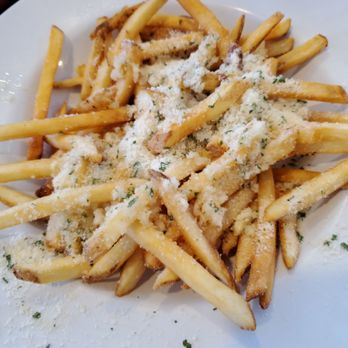 Duckie's Chowder House - Garlic fries are good. - Seafood Near Me - Cayucos, California Duckie's Chowder House - Garlic fries are good. - Seafood Near Me - Cayucos, California