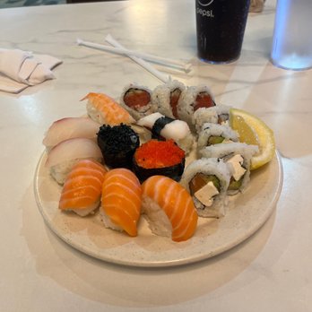 Harbor Seafood Super Buffet - A great verity of sushi selection - Buffets Near Me - Phoenix, Arizona Harbor Seafood Super Buffet - A great verity of sushi selection - Buffets Near Me - Phoenix, Arizona