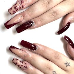 Venus Nails