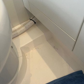The Moorings - Dirt an human hair on the floor of one of the bathrooms - all 4 were in this condition when we boarded - Boat Charters Near Me