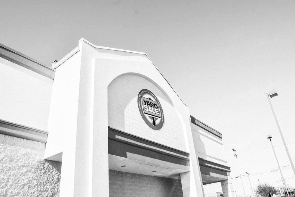 THE YARD SALE STORE 30 Photos Wholesale Stores 126 Belinda Pkwy