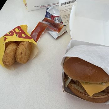 Bojangles - Bo's Chicken Sandwich- Combo - Fast Food Near Me - Charlotte, North Carolina