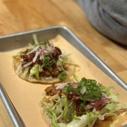 The Roost - Chicken tacos