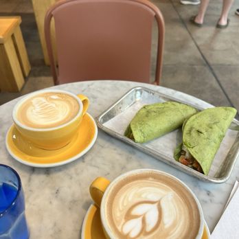 Revolucion - Mayan Mocha - Coffee & Tea Near Me - Austin, Texas
