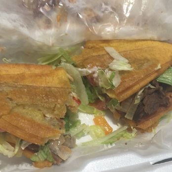 Papa's Cache Sabroso - Steak jibarito - Latin American Near Me - Chicago, Illinois Papa's Cache Sabroso - Steak jibarito - Latin American Near Me - Chicago, Illinois