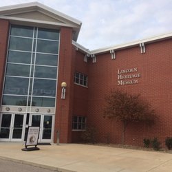 Lincoln Heritage Museum - Adjacent to the Museum entrance you'll find plenty of free parking.