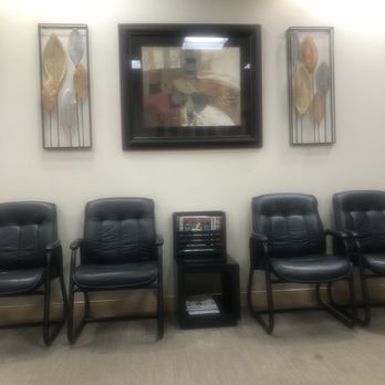 Smi Surgery Center - Waiting room - Doctors Near Me - San Diego, California