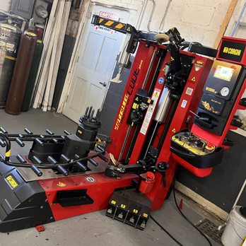 Atlantic Any Wheel Straightening - Corghi can mount tires onto wheels up to 32" without touching the rim surface! - Wheel & Rim Repair Near Me - Deer Park, New York Atlantic Any Wheel Straightening - Corghi can mount tires onto wheels up to 32" without touching the rim surface! - Wheel & Rim Repair Near Me - Deer Park, New York