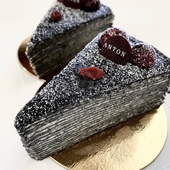Anton - Black Sesame Mille Crepes Slice Set - Bakeries Near Me - San Jose, California