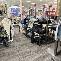 Target Optical