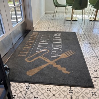 Bottega Italia - Pizza Near Me - Temecula, California
