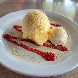 River Rocks Dining Dockside - Cheesecake  Beautiful presentation and absolutely delicious