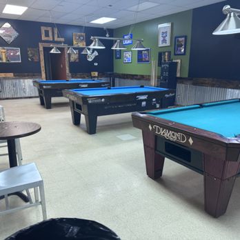 Office Lounge - 4 diamond pool tables - Lounges Near Me - Lexington, Kentucky Office Lounge - 4 diamond pool tables - Lounges Near Me - Lexington, Kentucky