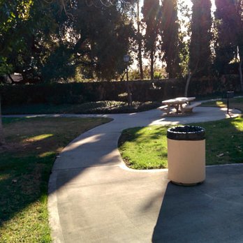 Aloysia Moore Park - Parks Near Me - Duarte, California