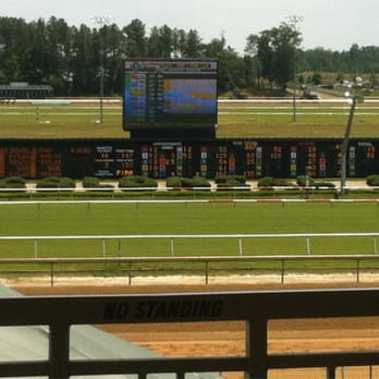 Colonial Downs - Horse Racing Near Me - New Kent, Virginia