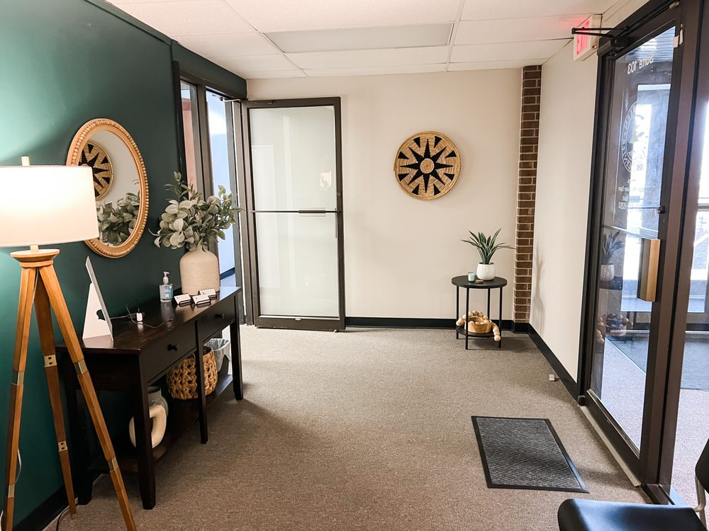 Evergreen Therapy Center - grief counselor in Cedar Rapids, IA