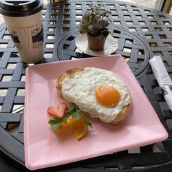 Cafe Tasse - Croque madame and latte