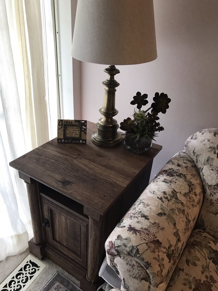 Slide of Assemble Handyman Service