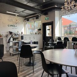 Canela Vegan Bakery & Cafe - Canela bakery / coffee bar corner