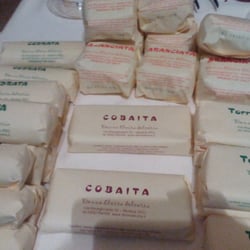 Vignaioli Naturali a Roma - Cedrata e aranciata...ovvero panetti canditi in vendita presso uno stand