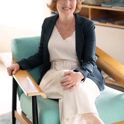 Mind Wave Institute - Dr. Cindy