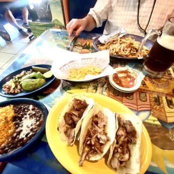 Cielito Lindo - Mexican Near Me - Vonore, Tennessee