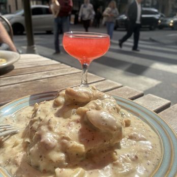 The Dandelion - Rabbit Pie Lunch and Rose Mimosa - Gastropubs Near Me - Philadelphia, Pennsylvania The Dandelion - Rabbit Pie Lunch and Rose Mimosa - Gastropubs Near Me - Philadelphia, Pennsylvania