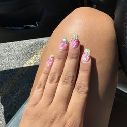 NAILS OF AMERICA - Full medium acrylic set starts at $45, this set was $60