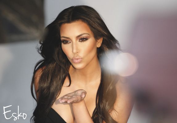 Behind Scenes Kardashians and Jenners - Behind the scenes celebrity photography with the Kardashians and Jenners. Behind Scenes Kardashians and Jenners - Behind the scenes celebrity photography with the Kardashians and Jenners.