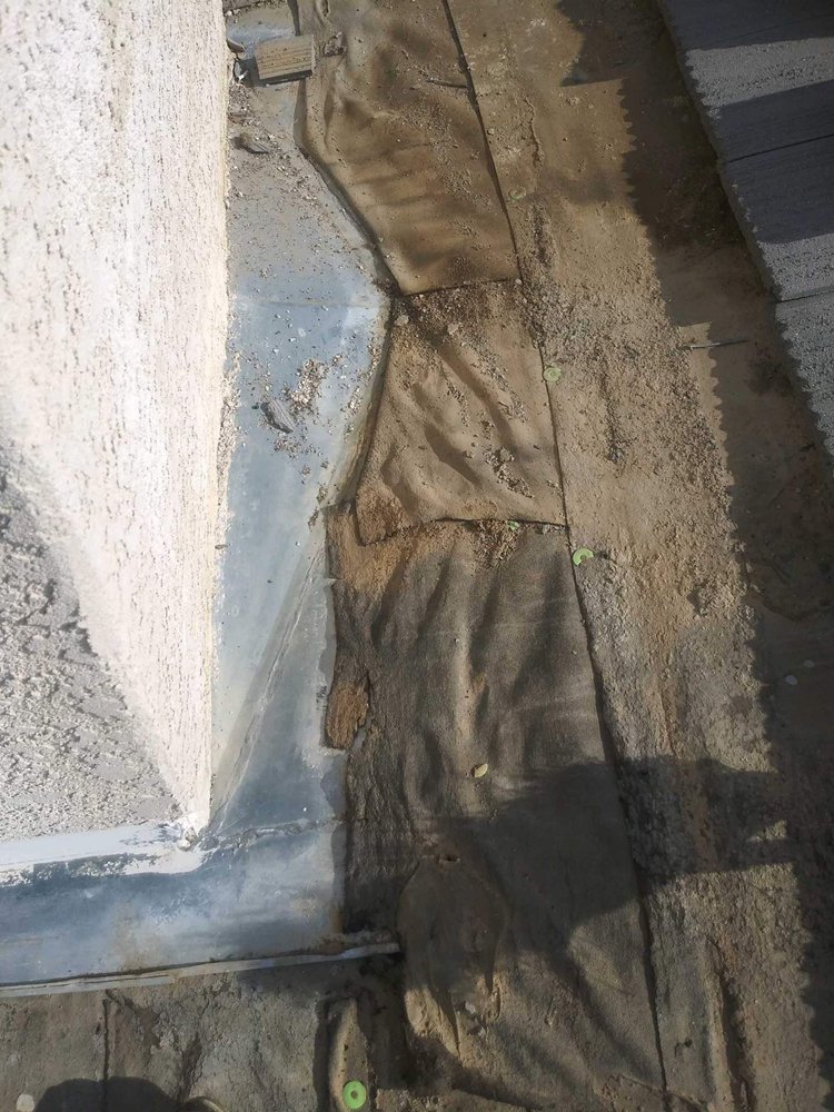 Slide of Valley Roofing Inc