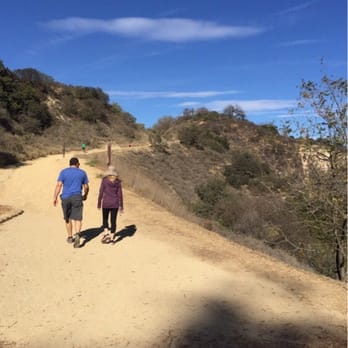 Wilacre Park - Parks Near Me - Studio City, California