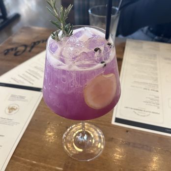 Hand Cut Chophouse - Twilight Tonic - Burgers Near Me - Scottsdale, Arizona Hand Cut Chophouse - Twilight Tonic - Burgers Near Me - Scottsdale, Arizona
