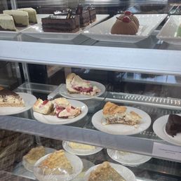 Broken cake anyone?