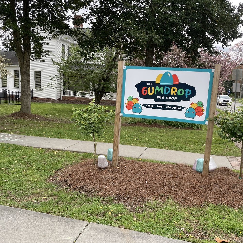 The Gumdrop Fun Shop - Outside sign - Toy Stores Near Me - Ellijay, Georgia