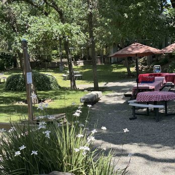 Silenus Winery - Outdoor picnic space - Wineries Near Me - Napa, California