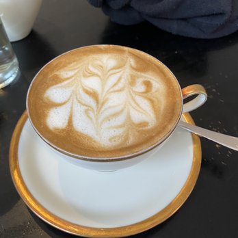 Café BRUNS - Flat white with oat milk - Cafes Near Me - Braunschweig, NI Café BRUNS - Flat white with oat milk - Cafes Near Me - Braunschweig, NI