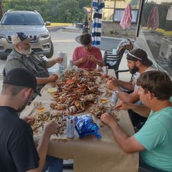 The feast after the crabbing charter!