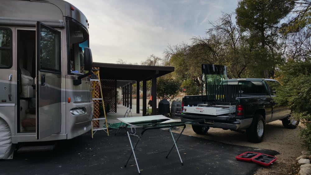 AUTO GLASS CENTER Updated October 2024 14 Photos 3025 Blue Rock