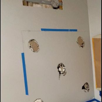 Virtuoso Painting - Bathroom wall - Painters Near Me