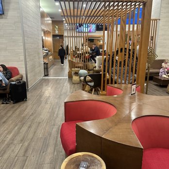 Mera Business Lounge - Airport Lounges Near Me