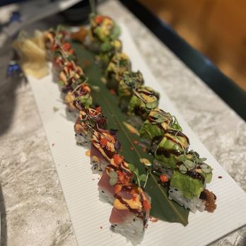 Blue Fin - Sushi Bars Near Me - New York, New York