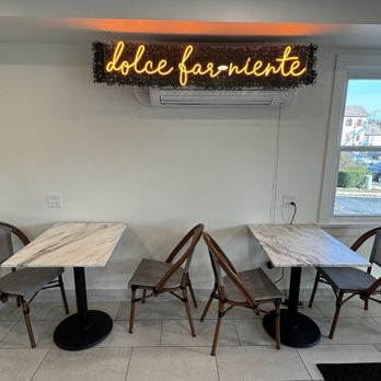 Dolce V Bakery & Gelato - Bakeries Near Me - Bloomingdale, Illinois