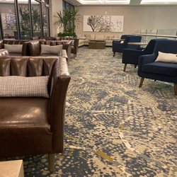 Whitewater Cafe and Lounge at Embassy Suites Grand Rapids - Additional seating