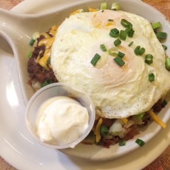 Crackers & Co. Cafe - Chili cheese hashbrowns with egg and sour cream.  Fantastic - American Near Me - Mesa, Arizona
