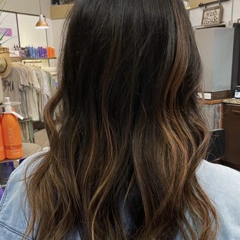 Catwalk Salon and Spa - Hair Extensions Near Me - Lake Tapps, Washington Catwalk Salon and Spa - Hair Extensions Near Me - Lake Tapps, Washington