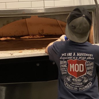 MOD Pizza - Oven that cooks in minutes. - Fast Food Near Me - Houston, Texas