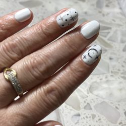 Diamond Nails