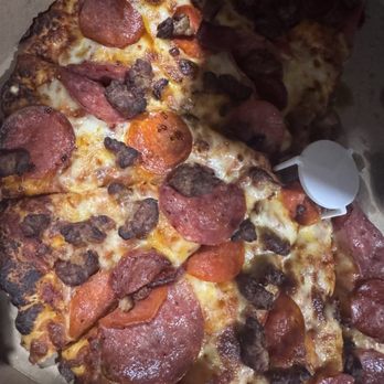 Round Table Pizza - Montague's All Meat Marvel® - Pizza Near Me - West Covina, California Round Table Pizza - Montague's All Meat Marvel® - Pizza Near Me - West Covina, California